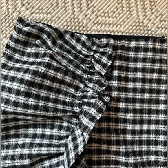 ZARA SKIRTS | Zara Plaid Gingham Skirt with Ruffle - Picture 5 of 7